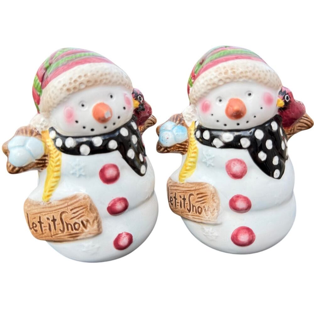☃️ Let It Snow Snowman Salt & Pepper Shakers Ceramic Holiday Winter Cottage - Picture 1 of 5